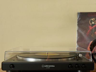 Audio-Technica AT-LP60XBT-BK