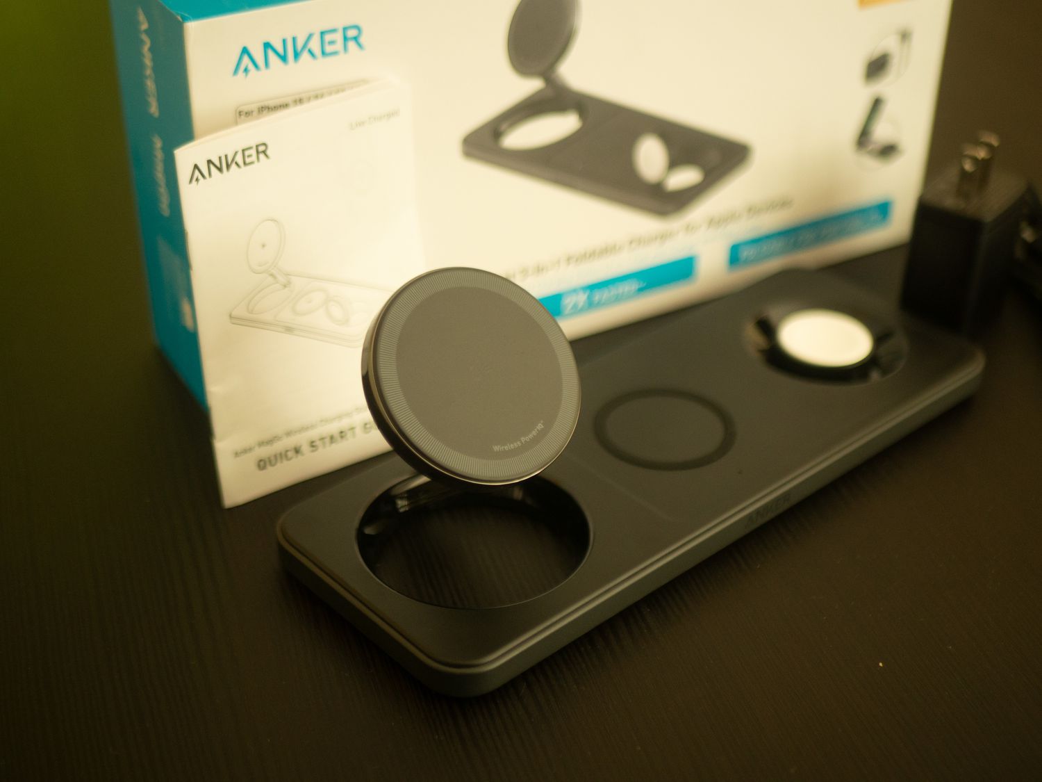 Anker MagGo 3-in-1 Wireless Charging Station with box.